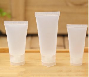 Tuýp nhựa trong